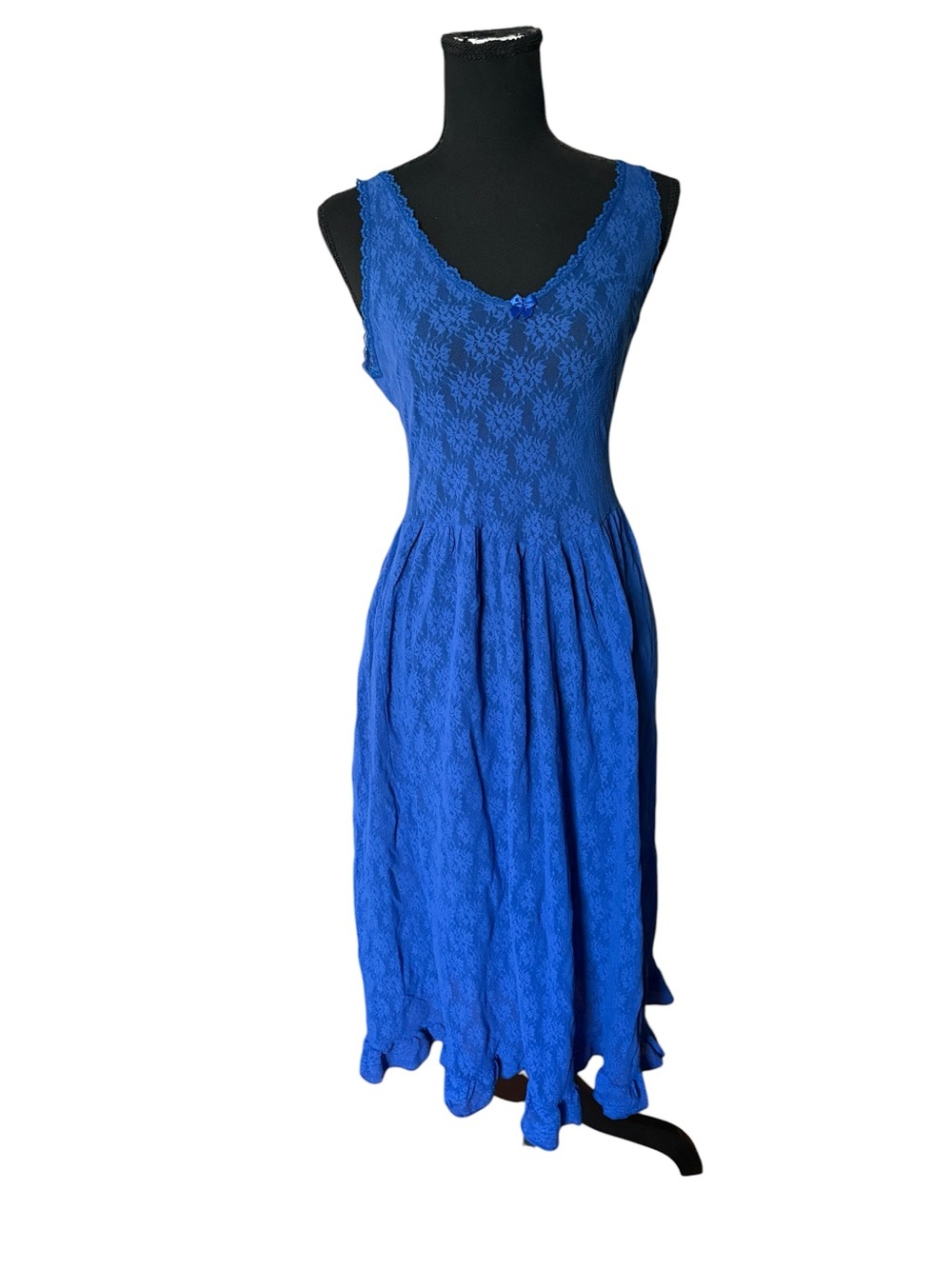 Blue Lace Sleeveless V-Neck Dress nightgown by Maidenform vintage size petite